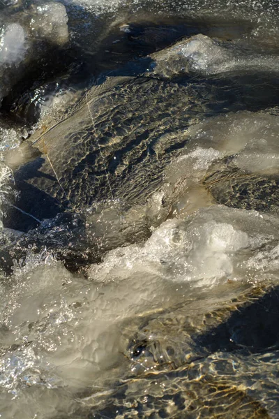 Water Flowing Rocks Ice Mountain River — Stock Photo, Image