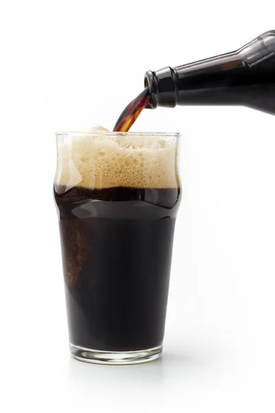 Tmavé pivo — Stock fotografie