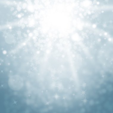 bulanık ışıkları ve mavi gökyüzü üzerinde parıldıyor