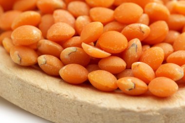 aşırı kırmızı mercimek yığını kapat