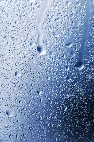 ウィンドウでの水滴のクローズ アップ — ストック写真