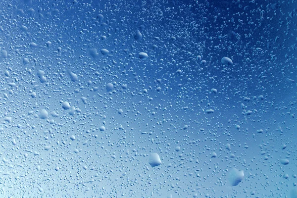 ウィンドウでの水滴のクローズ アップ — ストック写真
