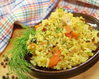 Risotto tavuk ve sebze ile