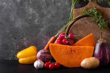 sonbahar sebzeleri ile natürmort