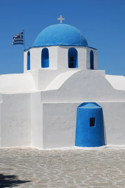 Église orthodoxe sur une île grecque — Photo