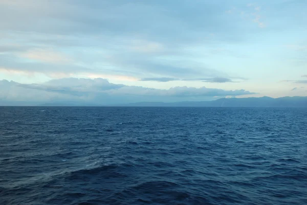 Uitzicht op zee in de Egeïsche zee — Stockfoto
