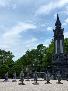 Savaşçı heykelleri