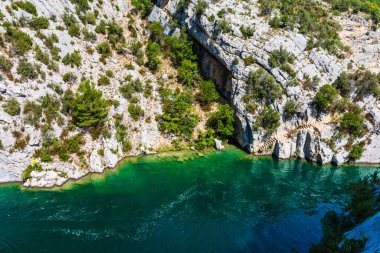 Sentier du garde canal, Quinson, Verdon lower gorge, lake Sainte Croix, Provence, Provence Alpes Cte d'Azur, France 