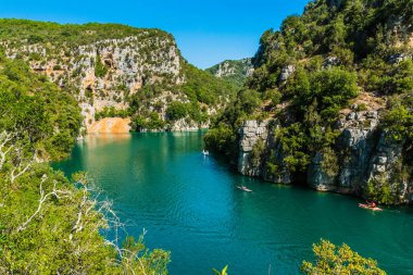 Sentier du garde canal, Quinson, Verdon lower gorge, lake Sainte Croix, Provence, Provence Alpes Cte d'Azur, France 