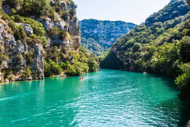 Sentier du garde canal, Quinson, Verdon lower gorge, lake Sainte Croix, Provence, Provence Alpes Cte d'Azur, France 