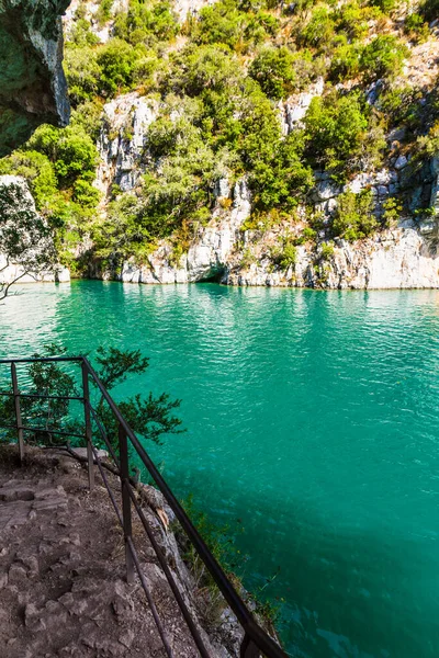 Sentier Garde Canal Quinson Verdon Lower Gorge Lake Sainte Croix — стокове фото