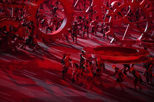 Performance artists on opening ceremony of Sochi 2014 XXII Olympic Winter Games. — Stock Photo, Image