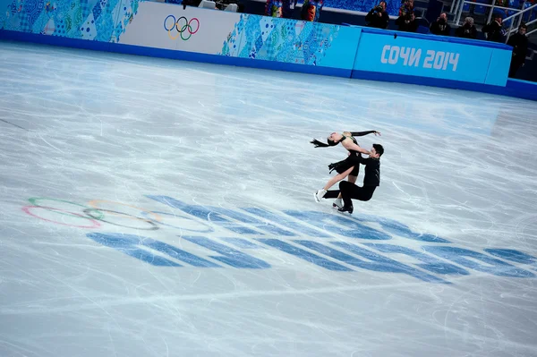 Maia shibutani en alex shibutani Sotchi 2014 xxii Olympische Winterspelen — Stockfoto