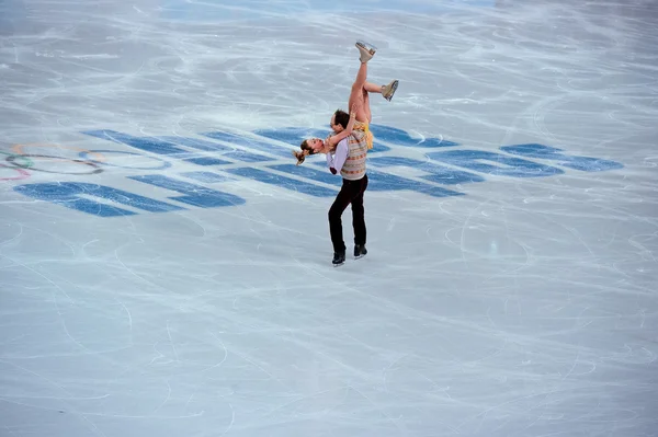 Alexander GAZSI and Nelli Zhiganshina at Sochi 2014 XXII Olympic Winter Games — Stock Photo, Image