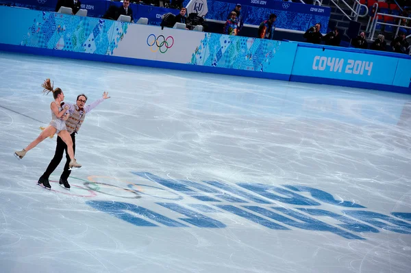 Alexander gazsi och nelli zhiganshina i sochi 2014 xxii olympiska vinterspelen — Stockfoto