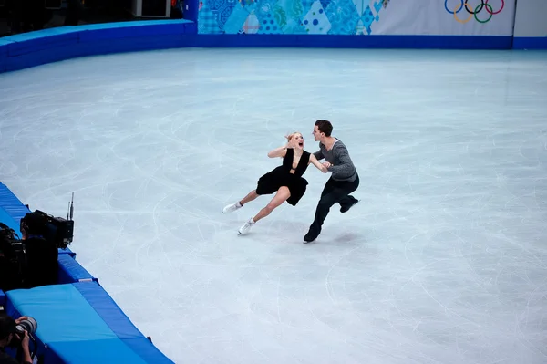 Ekaterina Bobrova e Dimitri Soloviev nos XXII Jogos Olímpicos de Inverno de 2014 — Fotografia de Stock
