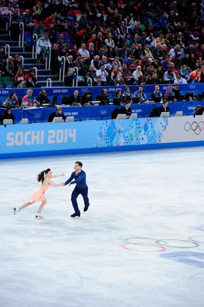 Julia Zlobina e Alexei Sitnikov nos Jogos Olímpicos de Inverno de 2014 — Fotografia de Stock
