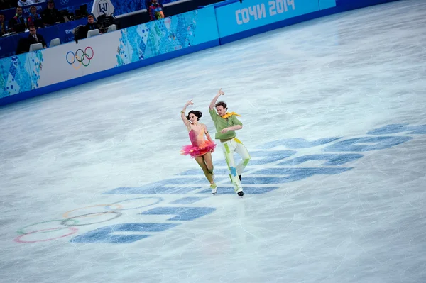 Nathalie Péchalat ve fabian bourzat Soçi 2014 XXII Kış Olimpiyat Oyunları'nda — Stok fotoğraf