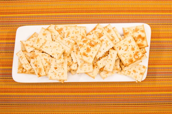 Crackers on a plate — Stock Photo, Image