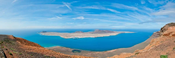 La gaciosa widok z lanzarote — Zdjęcie stockowe