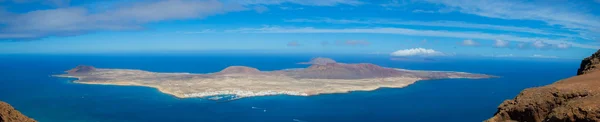 La gaciosa Blick von lanzarote — Stockfoto