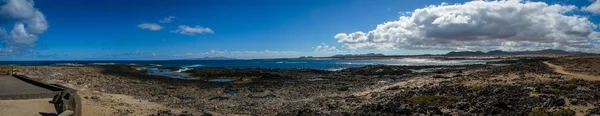 Vulkanische Landschaft auf Lanzarote — Stockfoto