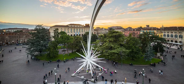 Vue depuis l'arène de Vérone Piazza Bra — Photo