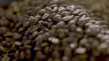 Kahvenin Kavurma, yakın çekim