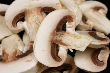 Beyaz düğme mantar