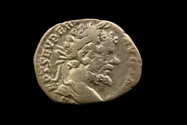 Moneda de plata romana antigua —  Fotos de Stock