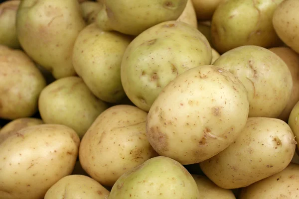 Żółte ziemniaki z bliska — Zdjęcie stockowe