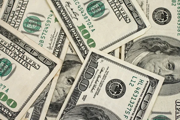 Amerikaanse honderd-dollarbiljetten close-up — Stockfoto