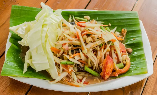 Yeşil papaya salatası Tayland gıda