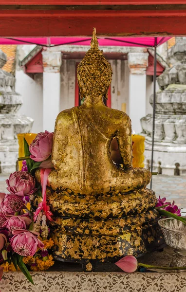 Lotus in der Hand Buddha-Bild - Rückseite — Stockfoto