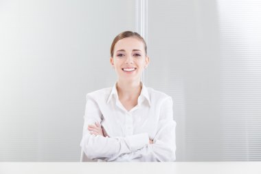 gülümseyen güzel kadın profesyonel