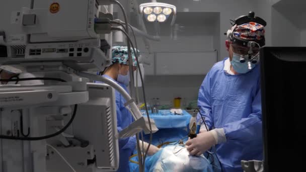 Küçük bir hasta için burun ameliyatı — Stok video