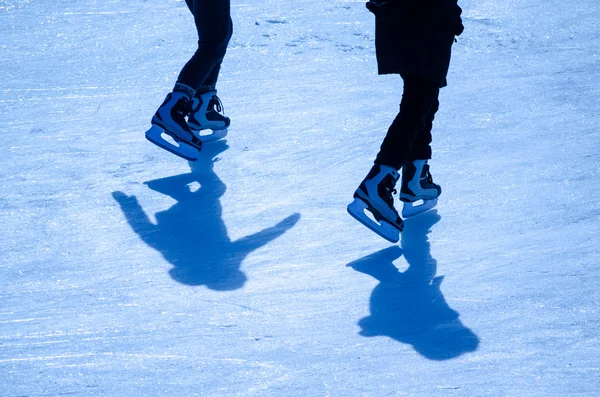 Two skating — Stock Photo, Image