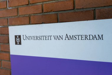 Amsterdam, Hollanda - 23 Haziran 2022: Amsterdam Üniversitesi imzası