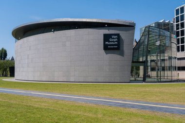 Amsterdam, Hollanda - 23 Haziran 2022: Van Gogh Müzesi Müze Meydanı