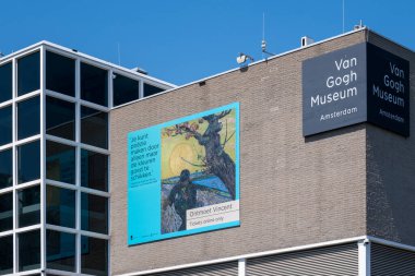 Amsterdam, Hollanda - 23 Haziran 2022: Van Gogh Müzesi Müze Meydanı