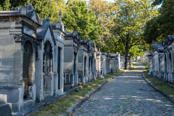 Grafstenen Begraafplaats Pere Lachaise Parijs Frankrijk — Stockfoto