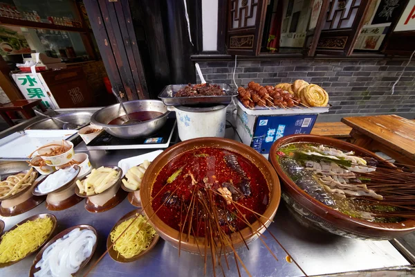 Comida chinesa de rua — Fotografia de Stock