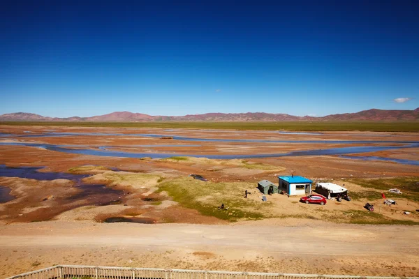 Puesto avanzado en la meseta tibetana — Foto de Stock