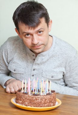 Adamın doğum günü