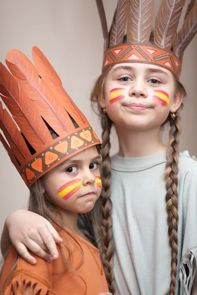 Indianer spielen — Stockfoto