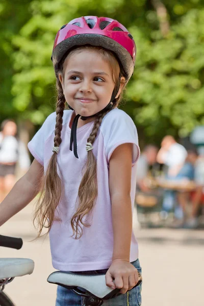 Pequeño motociclista —  Fotos de Stock