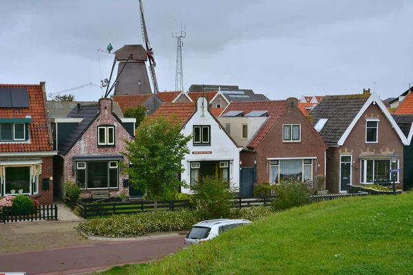 Pueblo Odeschild Isla Texel Con Arquitectura Tradicional Holandesa Casas Molino — Foto de Stock