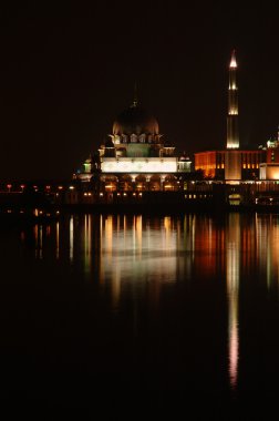 Putrajaya Camii