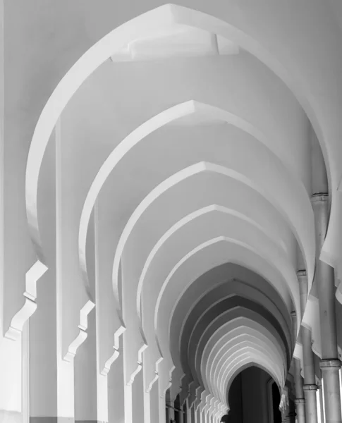 Arcos longos — Fotografia de Stock