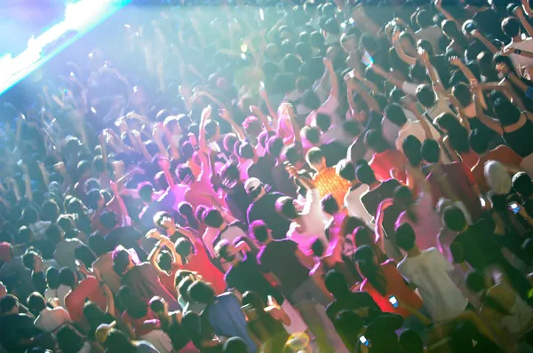 bulanıklık hareket halinde kalabalık